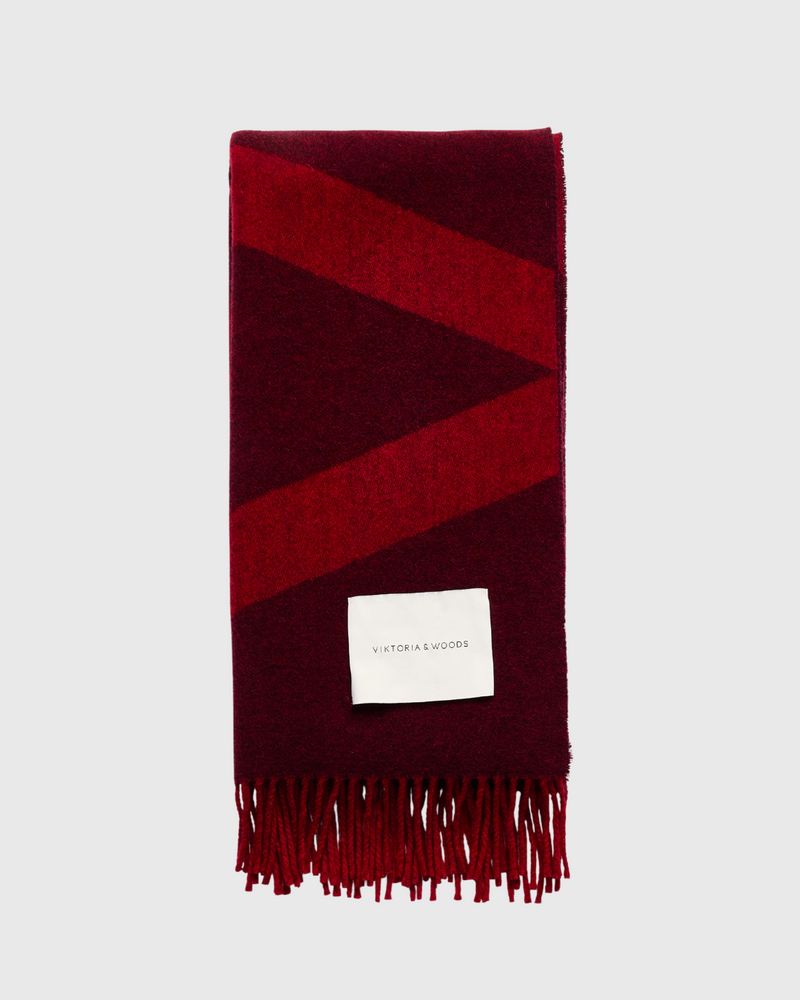 Snowdrift Scarf Sangria