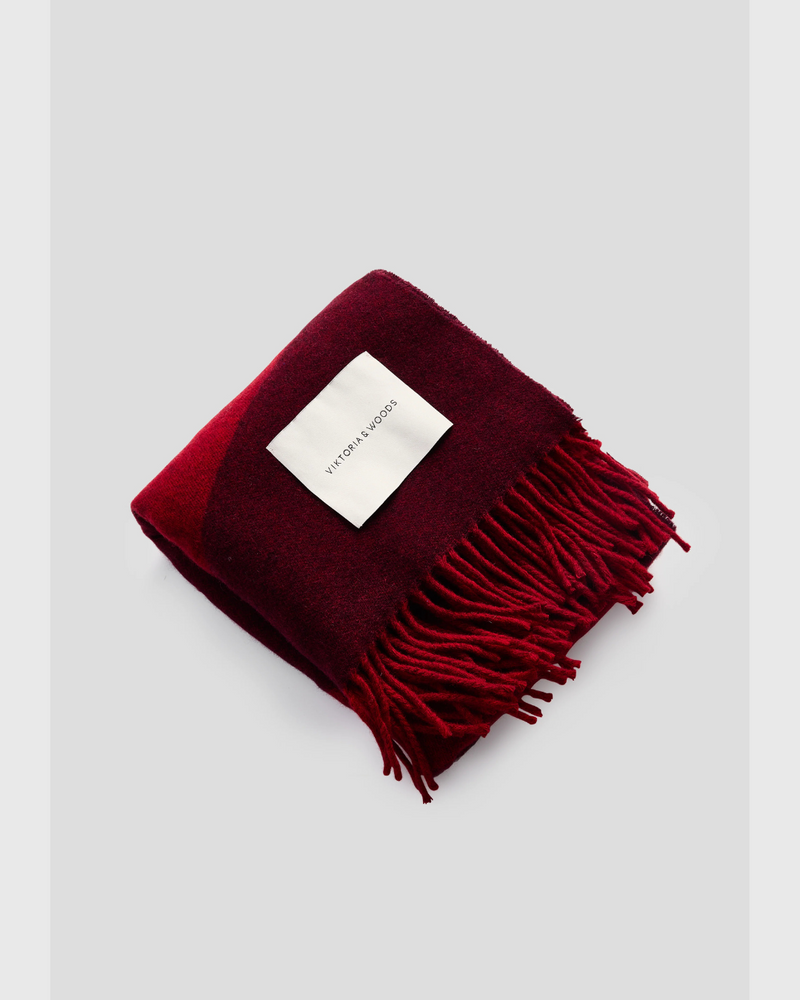 Snowdrift Scarf Sangria
