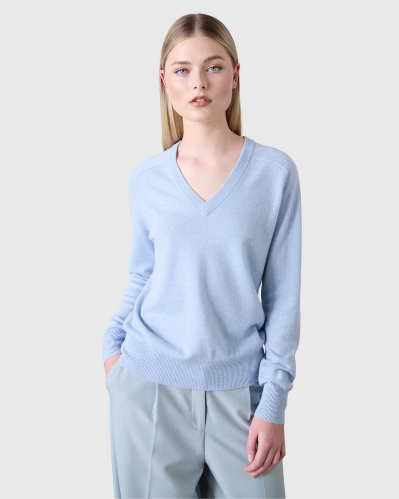 Amy Cashmere V-Neck Sky