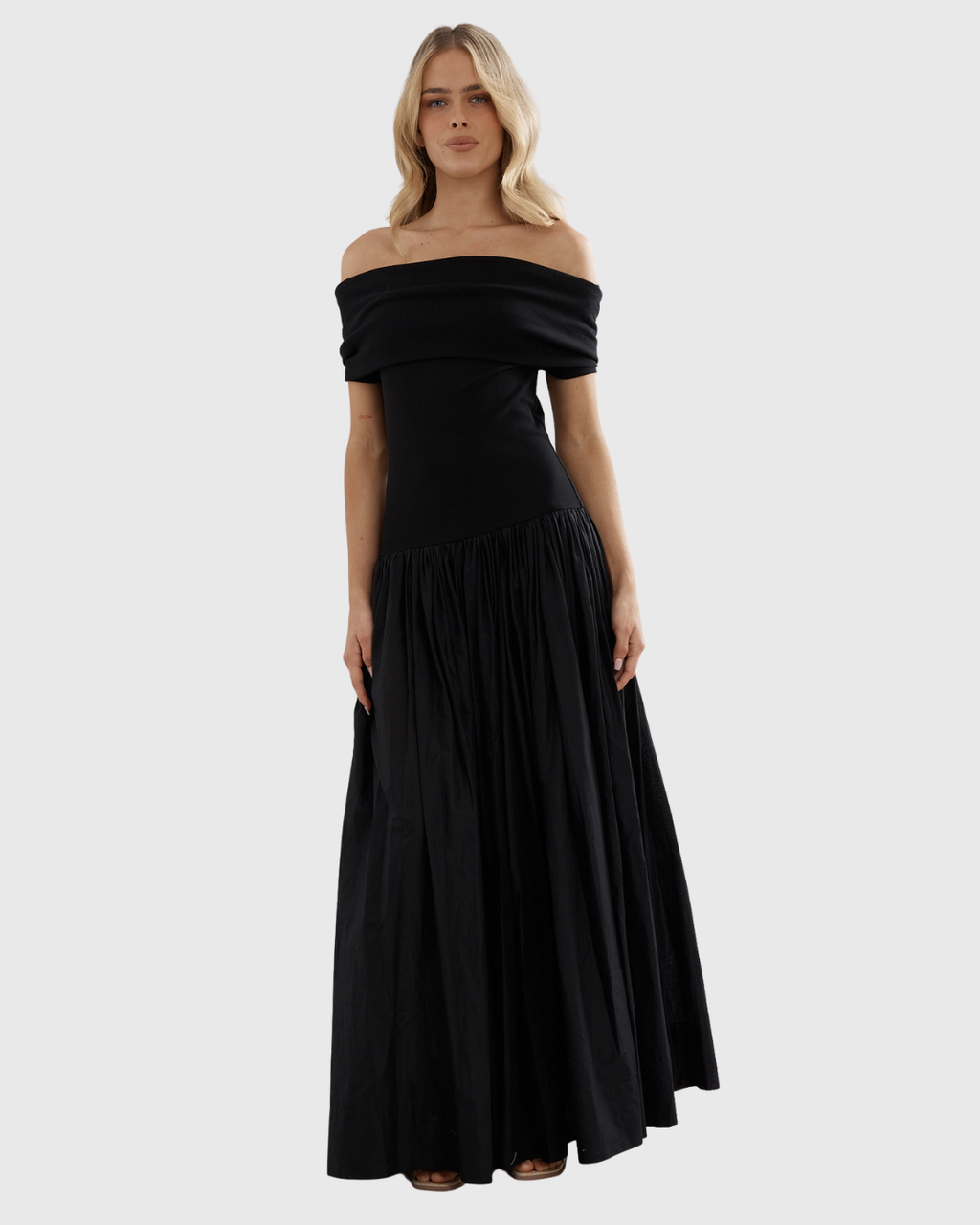 Elsa Dress Black