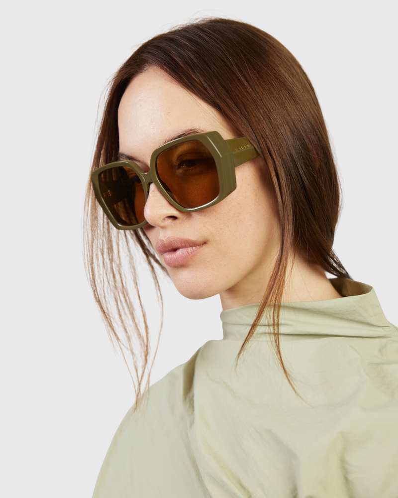Remi Olive