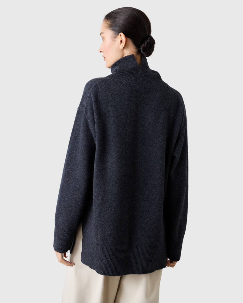 Leisa Knit Sweater Charcoal