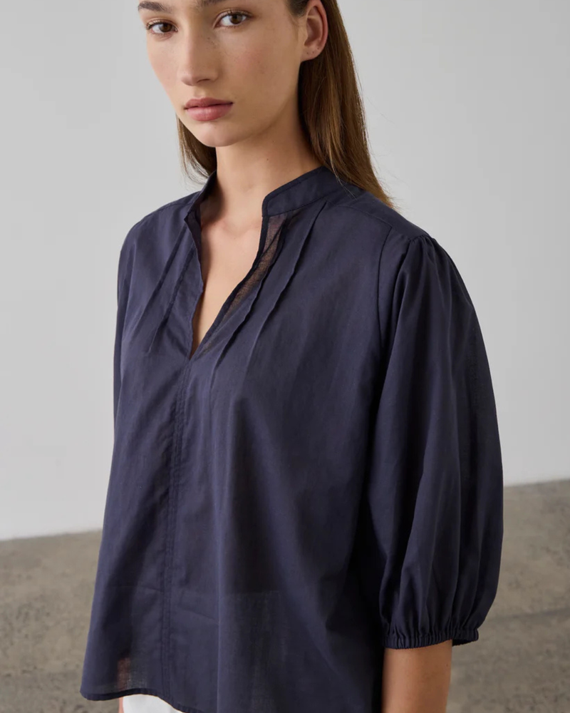 Maddie Blouse Navy
