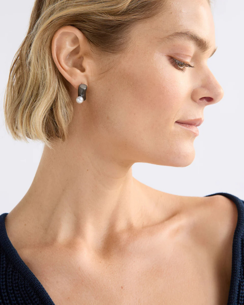 Ahas Stud Earring Gold