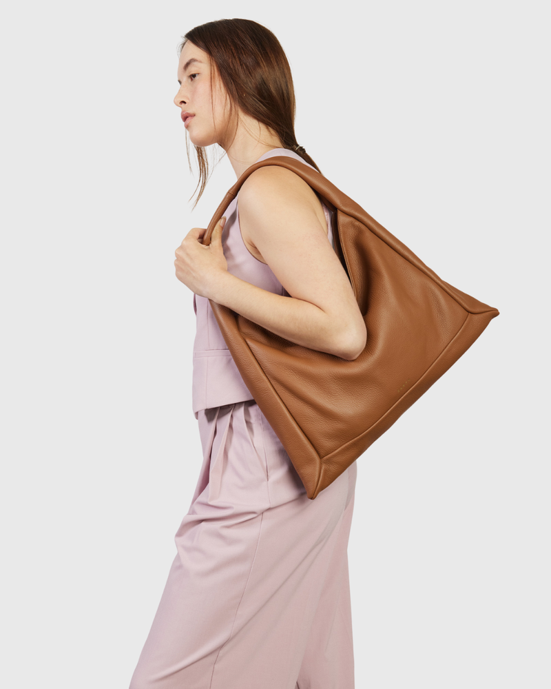 Haze Shoulder Bag Tan Luxe