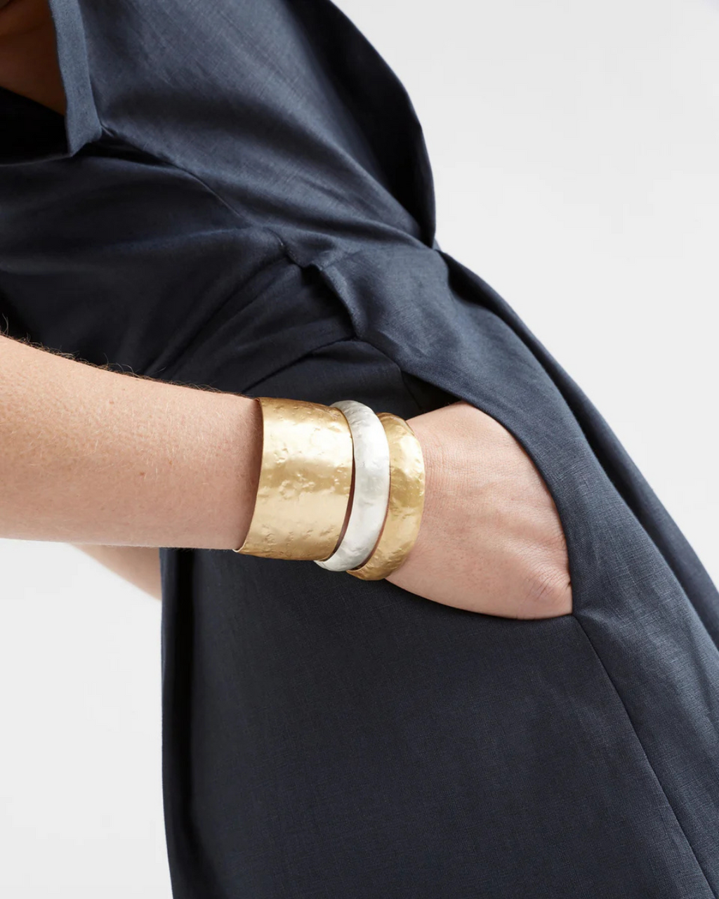 Gild Thin Cuff Bangle Gold