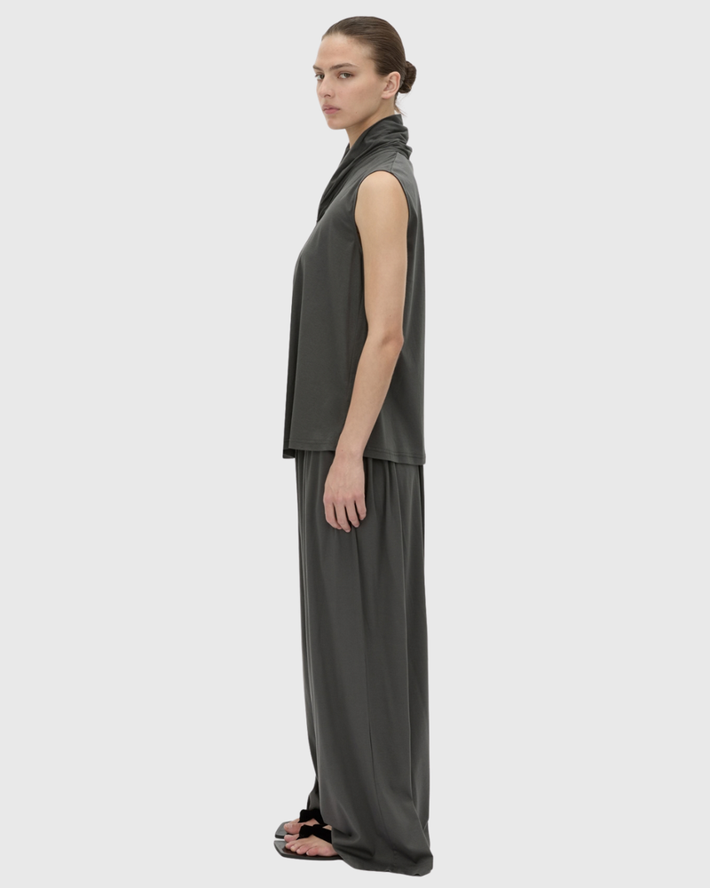 Split Front Fold Card Senae Draped Knot Sleeveless Top Charcoal – BAZAAR BOUTIQUE